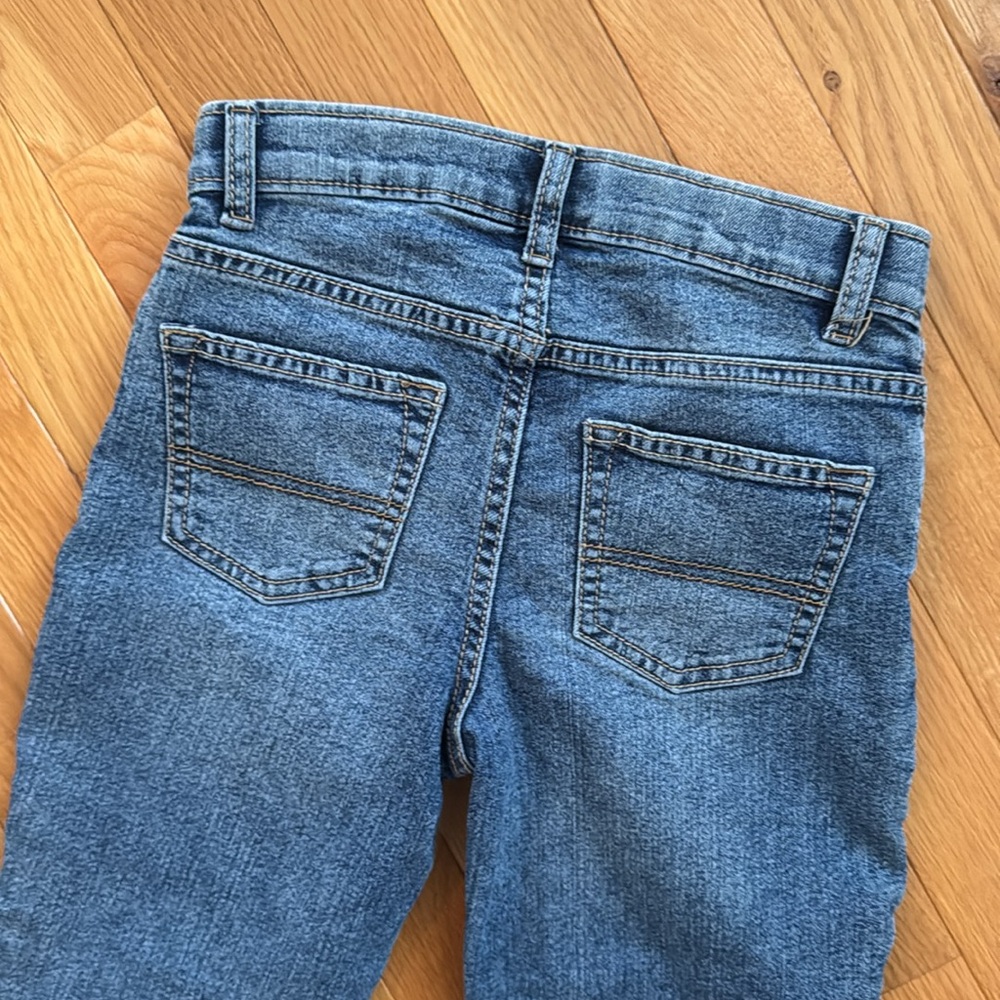 Kids’' Classic Jeans by OshKosh B'Gosh size 5T - Picture 6 of 8